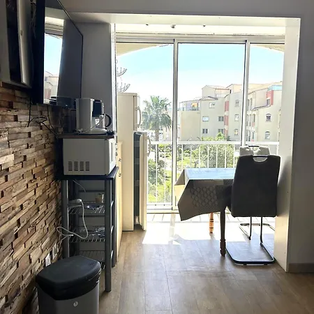 Appartement Abbaye Du Cap Joli 2 Pièces Proche Port Et Commerces Cap D'agde *